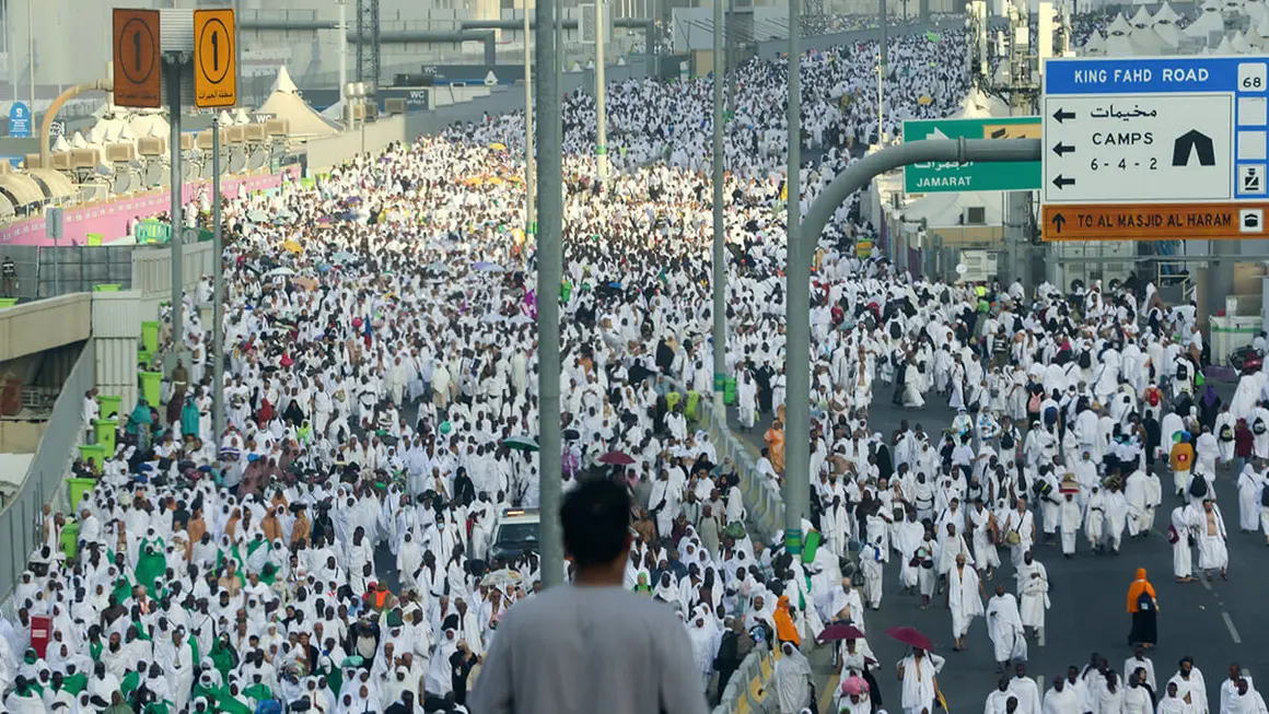 20230628054223reup--2023-06-28t054034z_1677483659_rc23s1ae9lhp_rtrmadp_3_saudi-haj-stoning-first-day.h