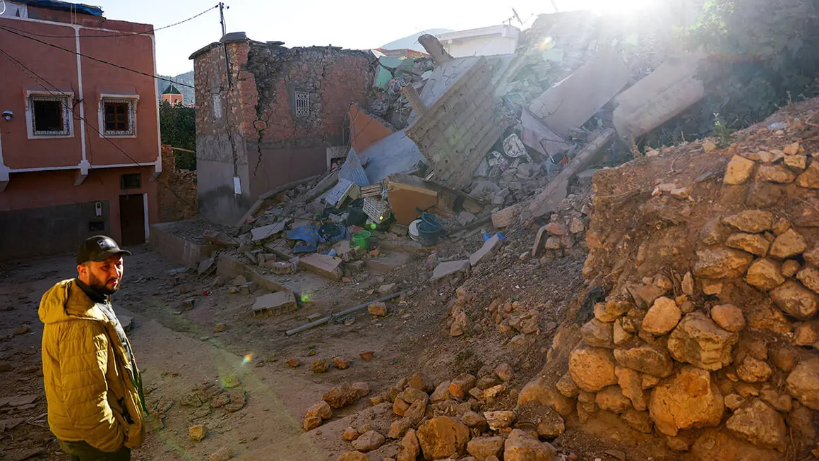 20230910074510reup--2023-09-10t074333z_1775197569_rc2j53a6pay3_rtrmadp_3_morocco-quake.h