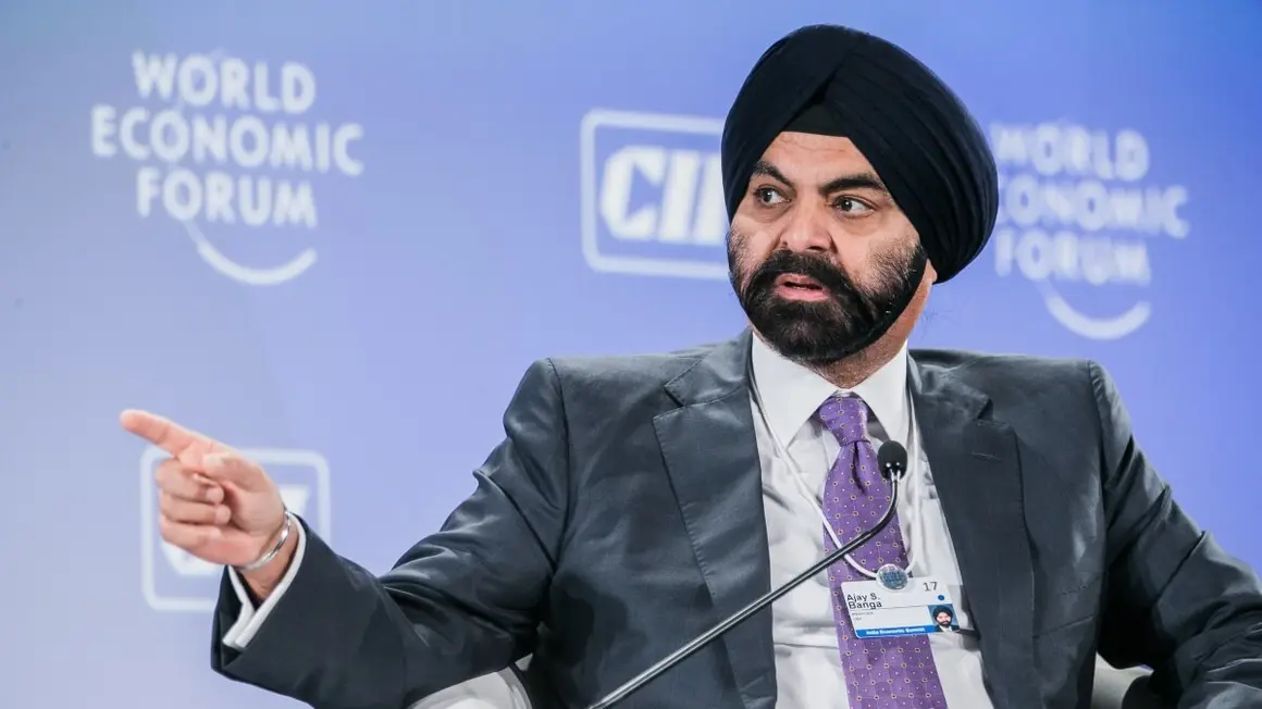 WORLD CONOMIC FORUM/BENEDIKT VON LOEBELL - Ajay Banga, presidente del Banco Mundial