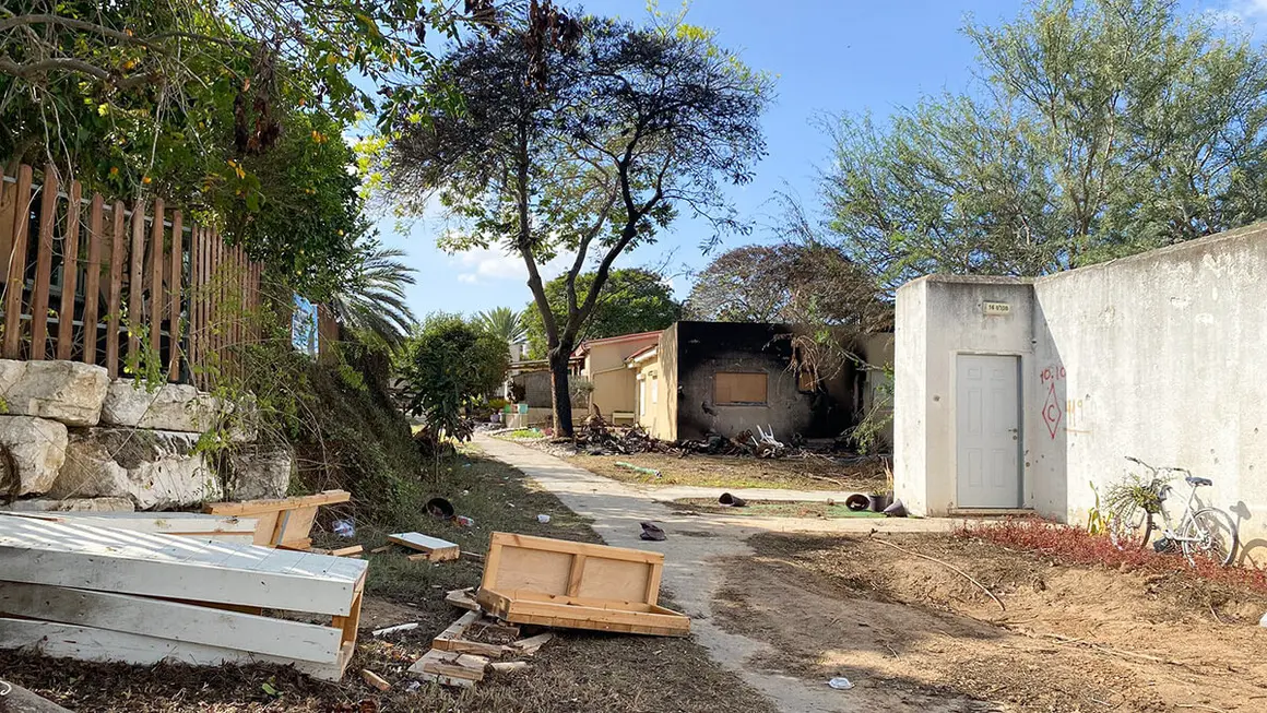 kfar-aza-hamas-south-israel