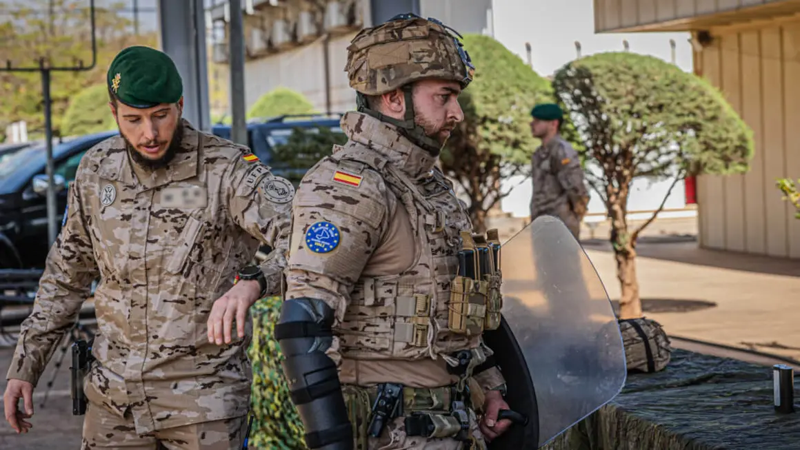 Las tropas españolas, como parte del programa “Misión de Entrenamiento de la Unión Europea en Mali” (EUTM Mali), han estado implicadas en el entrenamiento de brigadas malienses durante más de una década <strong>- PHOTO/X/@eutmmali1</strong>
