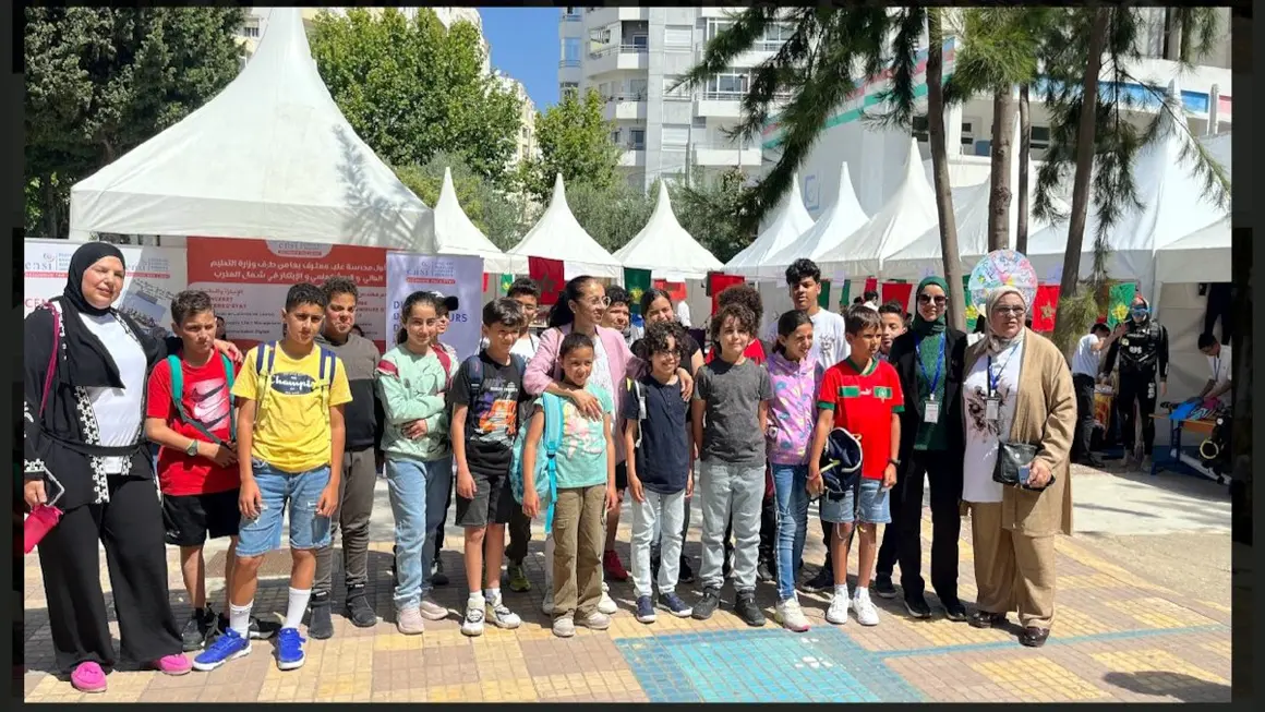 Exposición Regiones Marruecos Culturas: una escuela pública abierta a la sociedad