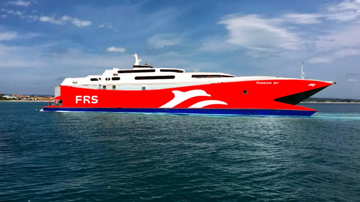 Ferry Poniente de la compañía <strong>- PHOTO/FRS</strong>