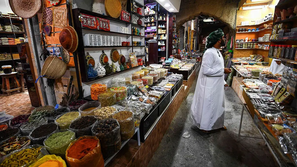 Zoco de la ciudad de Nizwa, a unos 160 kilómetros al suroeste de la capital, Mascate - AFP/ GIUSEPPE CACACE