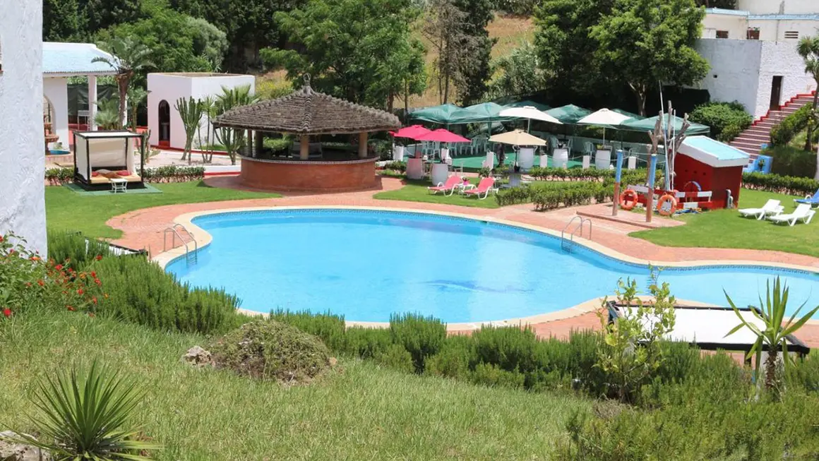 Piscina del Hotel Mandy - PHOTO/Redes sociales