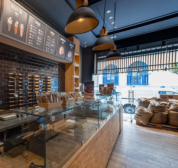 Interior de la Omeza Coffee Gallery - ATALAYAR/GUILLERMO LÓPEZ