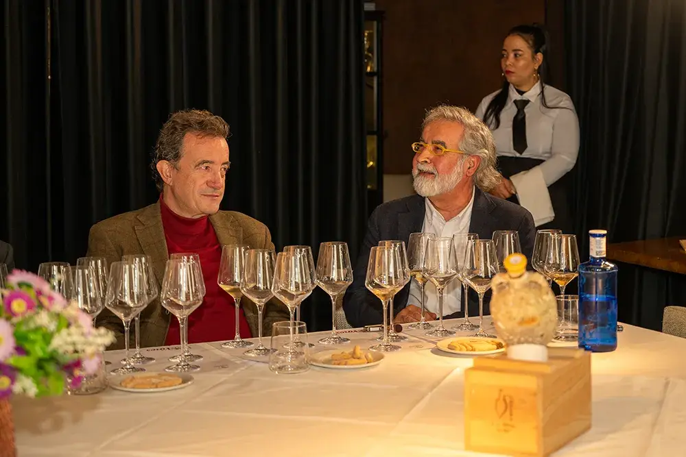 Cata de vinos organizada por el Ayuntamiento de Salou - PHOTO/Gema L&oacute;pez