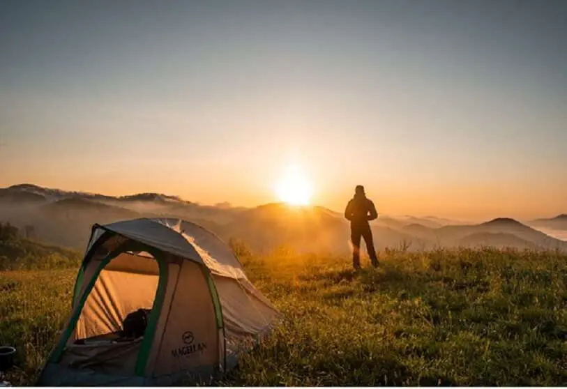 Meterk Bombilla Recargable para Acampar al Aire Libre, Bombilla de