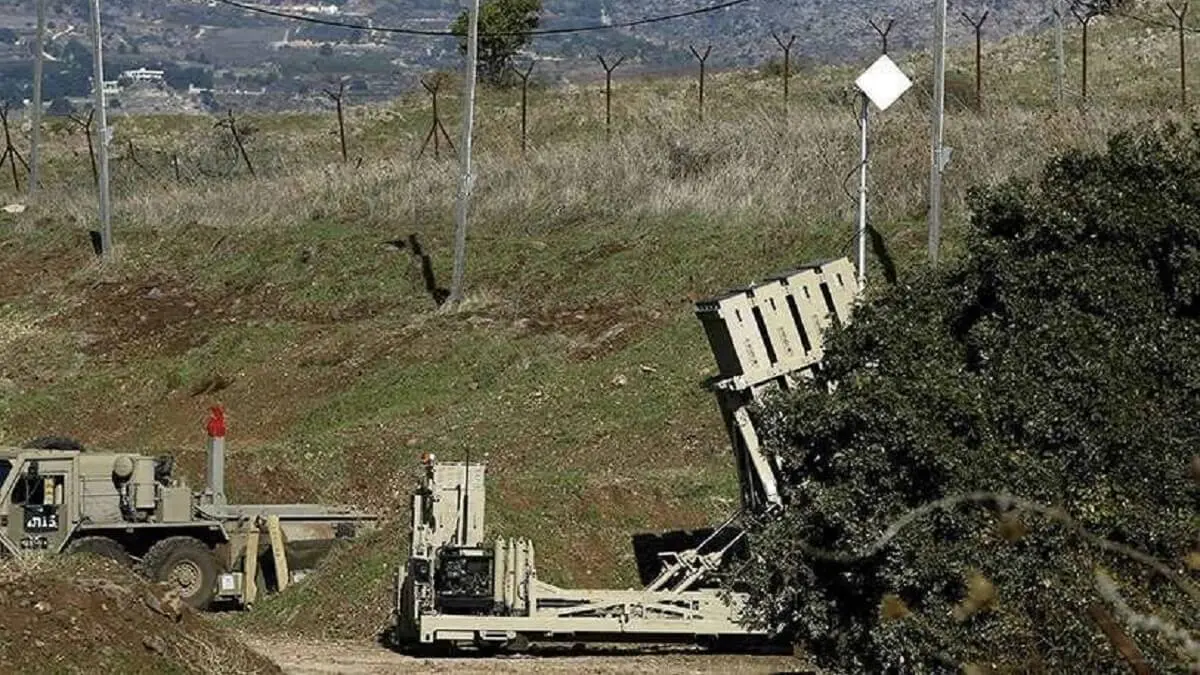 AFP/JALAA MAREY - Una batería de la Cúpula de Hierro de Israel, diseñada para interceptar y destruir los cohetes de corto alcance y los proyectiles de artillería que se aproximan