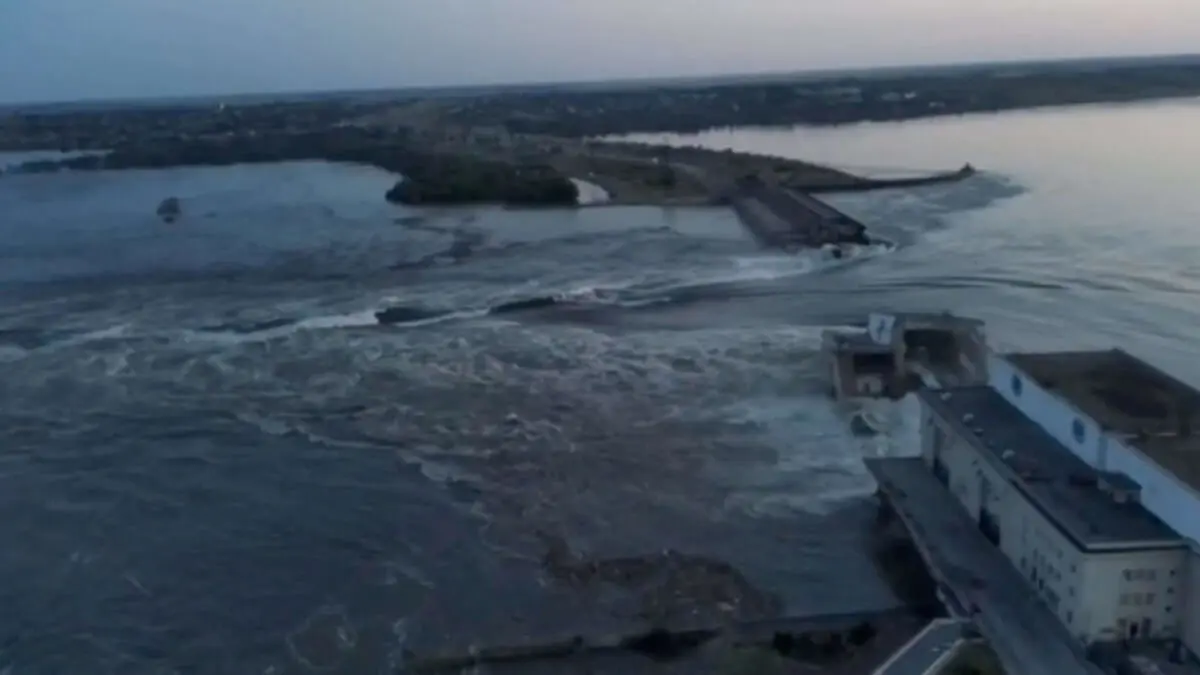 PHOTO /REUTERS - Vista general de la presa de Nova Kakhovka que se rompió en la región de Kherson, Ucrania. 6 de junio de 2023