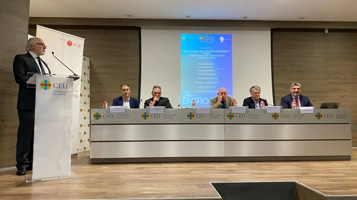 Mesa redonda sobre la guerra Hamas-Israel en el CEU San Pablo - FOTO/J. Á. PEDRAZA