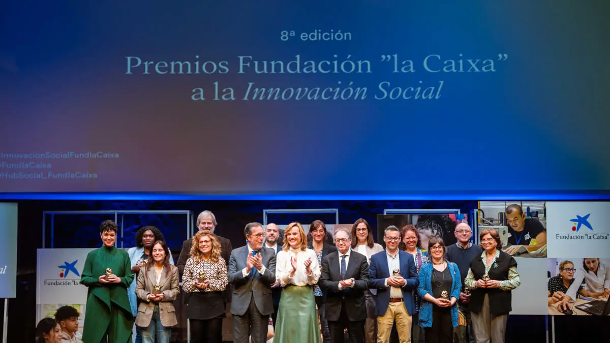 La ceremonia de entrega de los premios Fundación ”la Caixa” a la Innovación Social ha sido presidida por la ministra de Educación, Formación Profesional y Deportes, y portavoz del Gobierno, Pilar Alegría, y el director general de la Fundación ”la Caixa”, Antonio Vila Bertrán.
