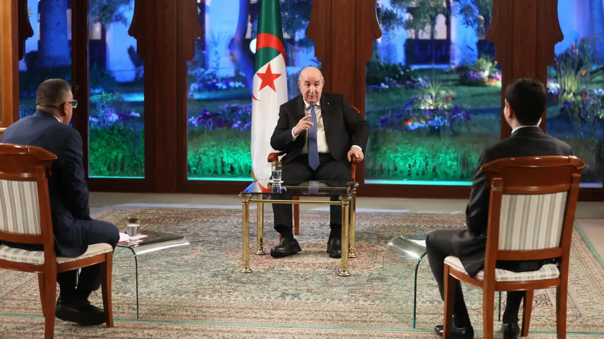 Tebboune durante una entrevista en la televisión argelina - PHOTO/ARCHIVO