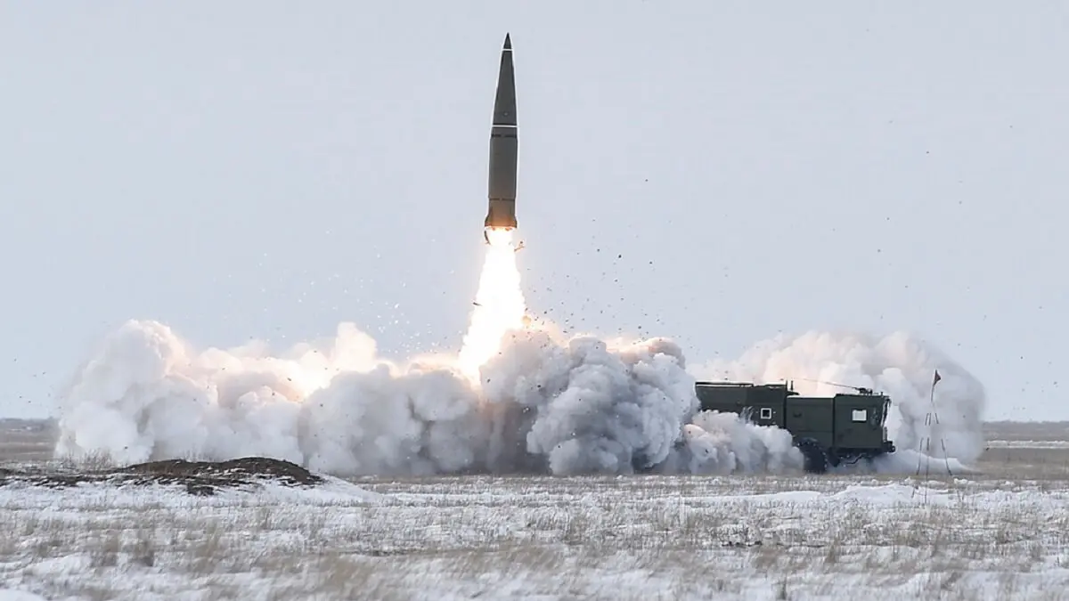 El sistema de misiles tácticos rusos 9K720 Iskander, con capacidad de portar ojivas nucleares, es uno de los que Lukashenko ha autorizado el despliegue en territorio de Bielorrusia - PHOTO/Russian Ministry of Defense
