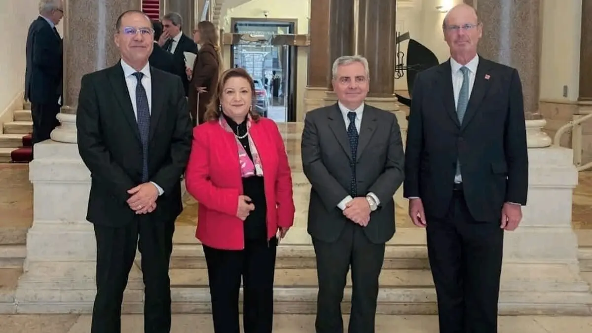 Los directores generales de las Cajas de Depósito de Marruecos, Khalid Safir, Francia, Eric Lombard, Italia, Dario Scannapiecco, y Túnez, Nejia Gharbi, se reunieron en Roma el jueves 2 de mayo 