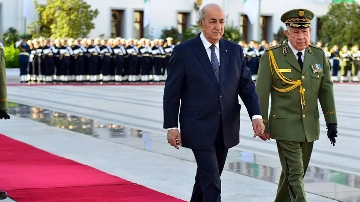 Abdelmadjid Tebboune, presidente de Argelia, y Said Chengriha, Jefe del Estado Mayor del Ejército Nacional Popular de Argelia - PHOTO/ARCHIVO