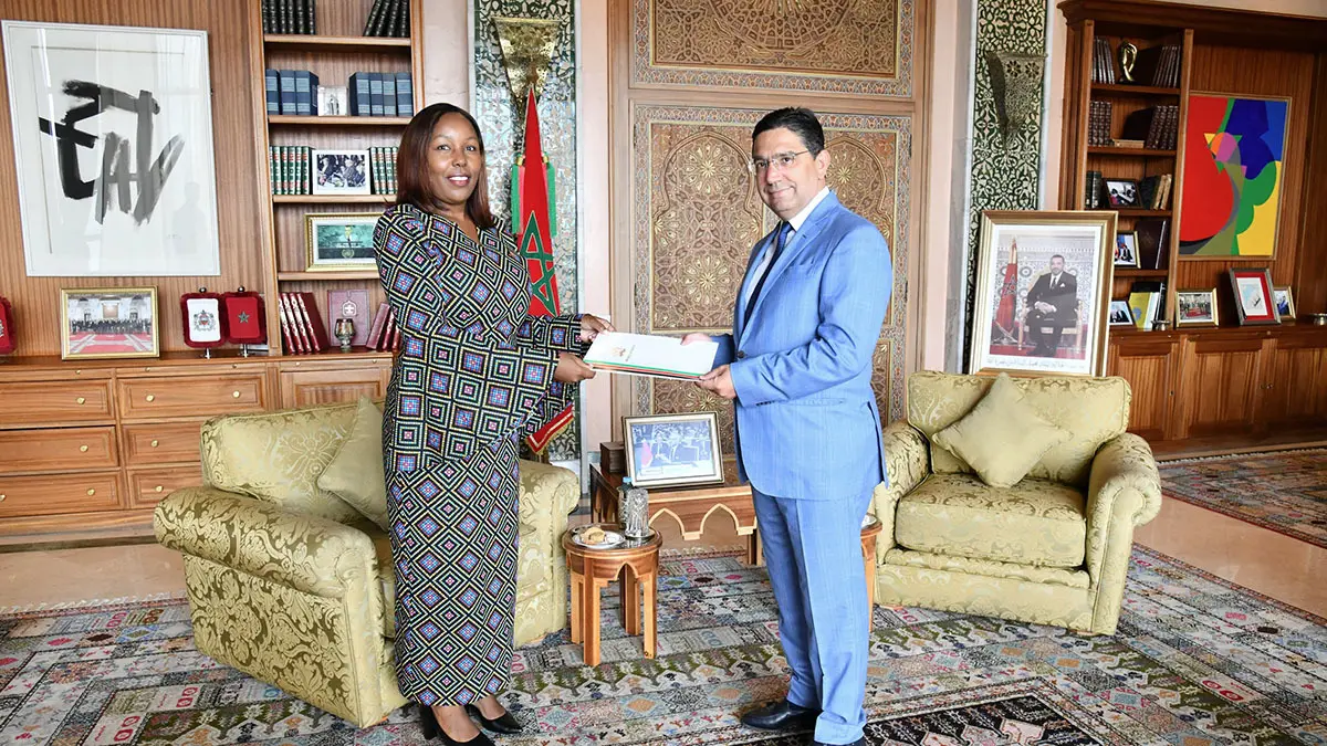 El Ministro de Relaciones Exteriores, Nasser Bourita, recibió en la sede del Ministerio en Rabat, a la nueva embajadora keniana en Marruecos, Jessica Mothoni Gakina - PHOTO/ @MarocDiplomatie