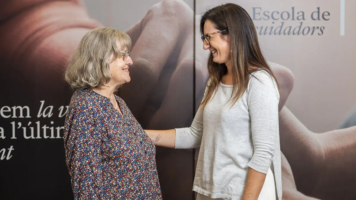 Desde 2018, la Escuela de Cuidadores ha organizado más de 2.000 talleres, atendiendo a casi 8.000 personas - PHOTO/ Anabella Condoleo. Fundación "la Caixa"