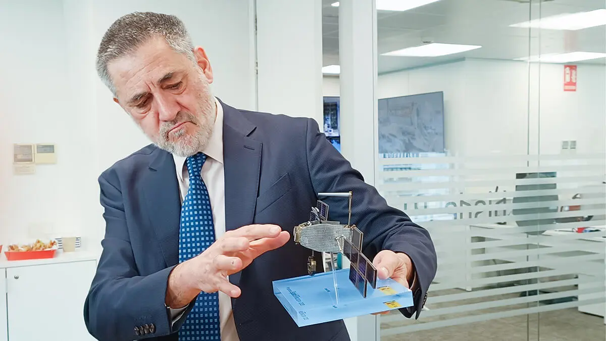 Es un satélite completamente nuevo, definido por software, con su tecnología completamente digital, propulsión totalmente eléctrica y con antenas activas de transmisión y recepción de alta potencia y eficiencia - PHOTO/JPons