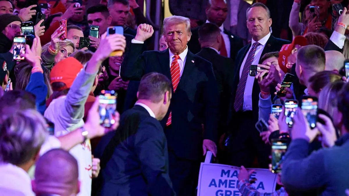 <p>Donald Trump, llega para hablar en un mitin de victoria de MAGA en el Capital One Arena en Washington, DC, el 19 de enero de 2025, un día antes de su ceremonia de investidura - PHOTO/ REDES SOCIALES<br />
</p>