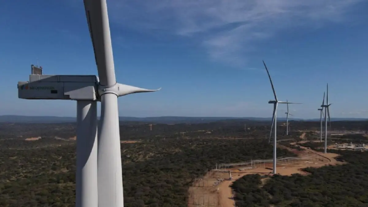 En total, 44 megavatios (MW) de la producción de Oitis se destinarán al consumo energético de las filiales de CCR durante un período de 16 años