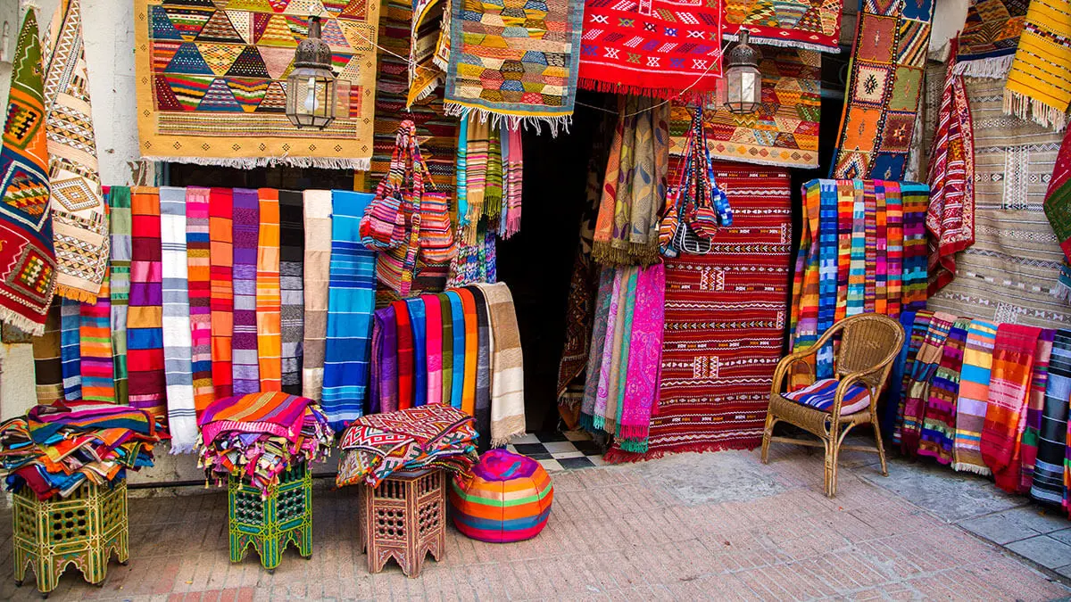 Artesanía textil en Marruecos - <a href="https://depositphotos.com/es/?/">Depositphotos</a>