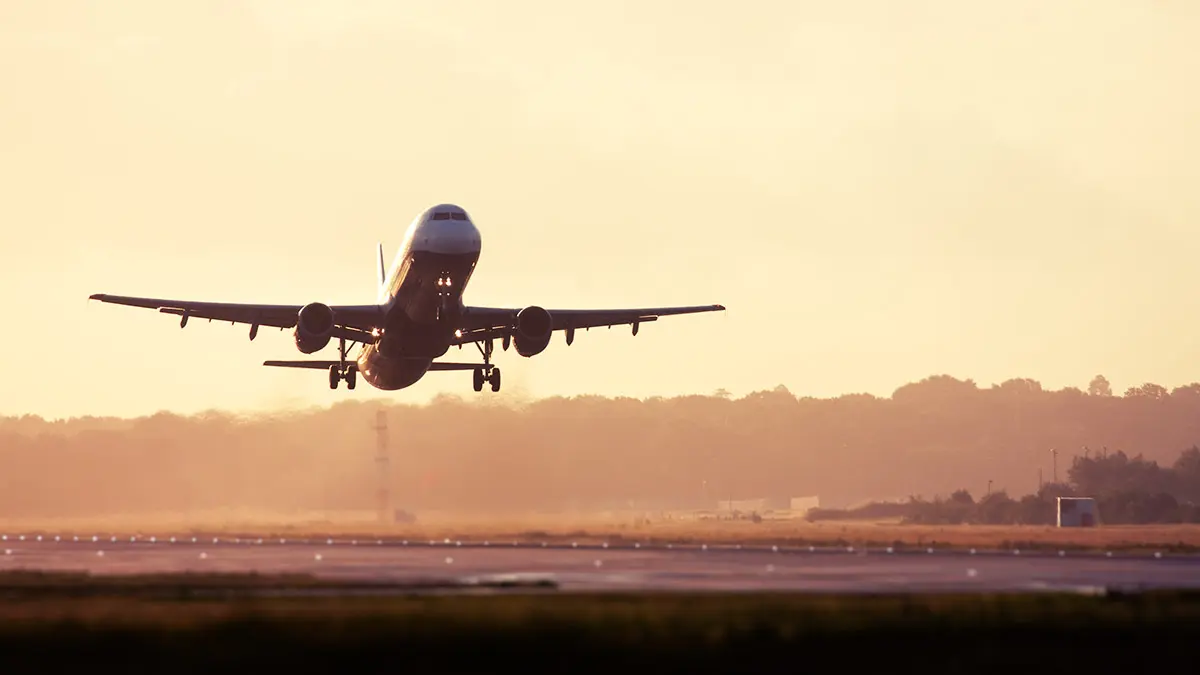 Sistema de comunicación de tráfico aéreo - PHOTO/INDRA