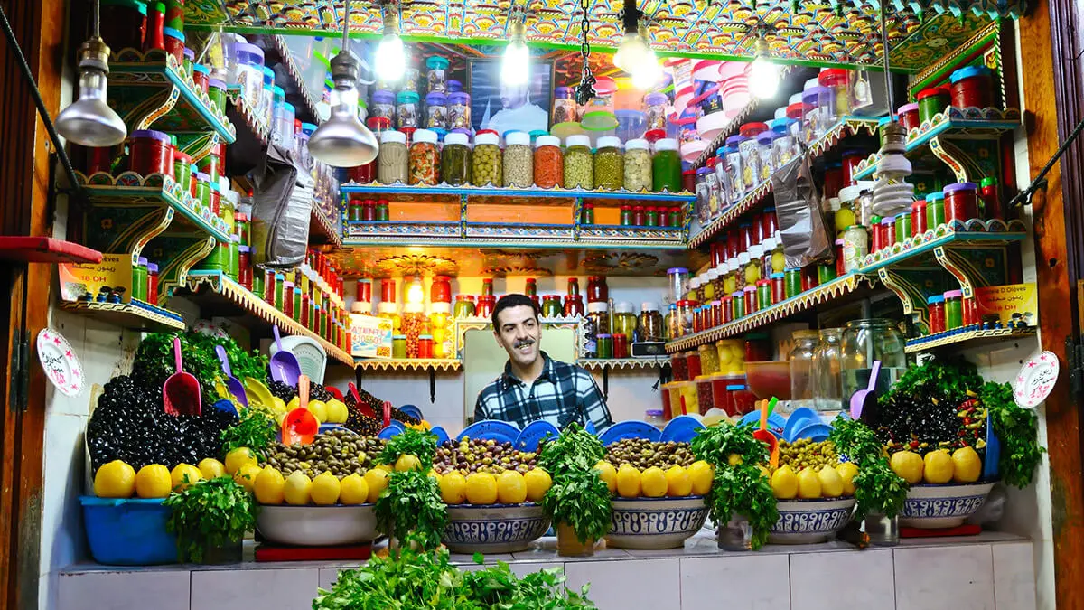 Tienda de productos encurtidos en una mercado de Marruecos - PHOTO/ <a href="https://depositphotos.com/es/?/">Depositphotos</a>