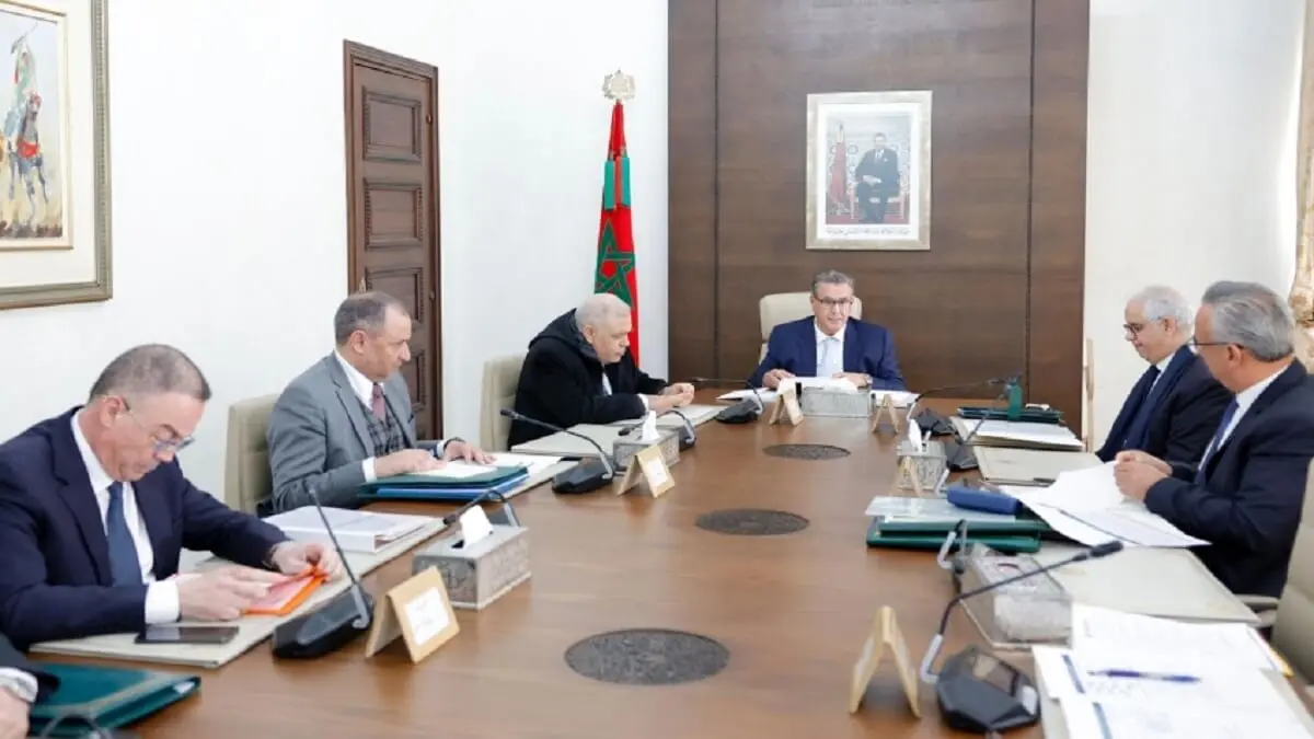 El jefe del Gobierno Aziz Akhannouch preside una reunión del comité directivo encargado de la “Oferta de Marruecos” para el hidrógeno verde – PHOTO/OFICINA DEL JEFE DEL GOBIERNO DE MARRUECOS