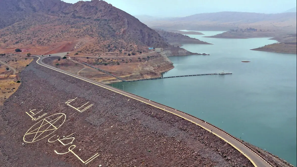 Embalse y presa de tierra de Youssef Ibn Tachfin en Agadir, Marruecos - <a href="https://depositphotos.com/es/?/">Depositphotos</a>