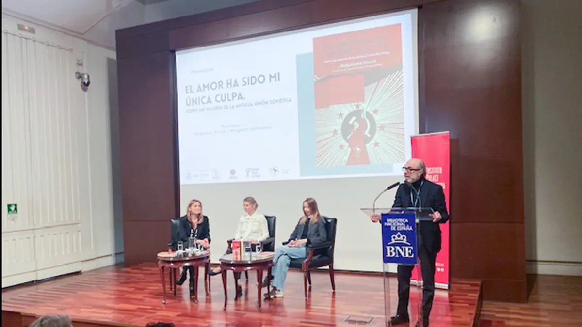 <p>Małgorzata Nocuń presenta su obra <em>El amor ha sido mi única culpa</em></p>