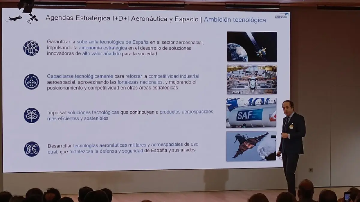 Jaume Marcos, coordinador de la metodología de las dos agendas y responsable de la planificación tecnológica en Airbus ha resaltado que el sector aeroespacial crece, el tráfico aéreo crece y hay mucho negocio por delante - PHOTO/JPons