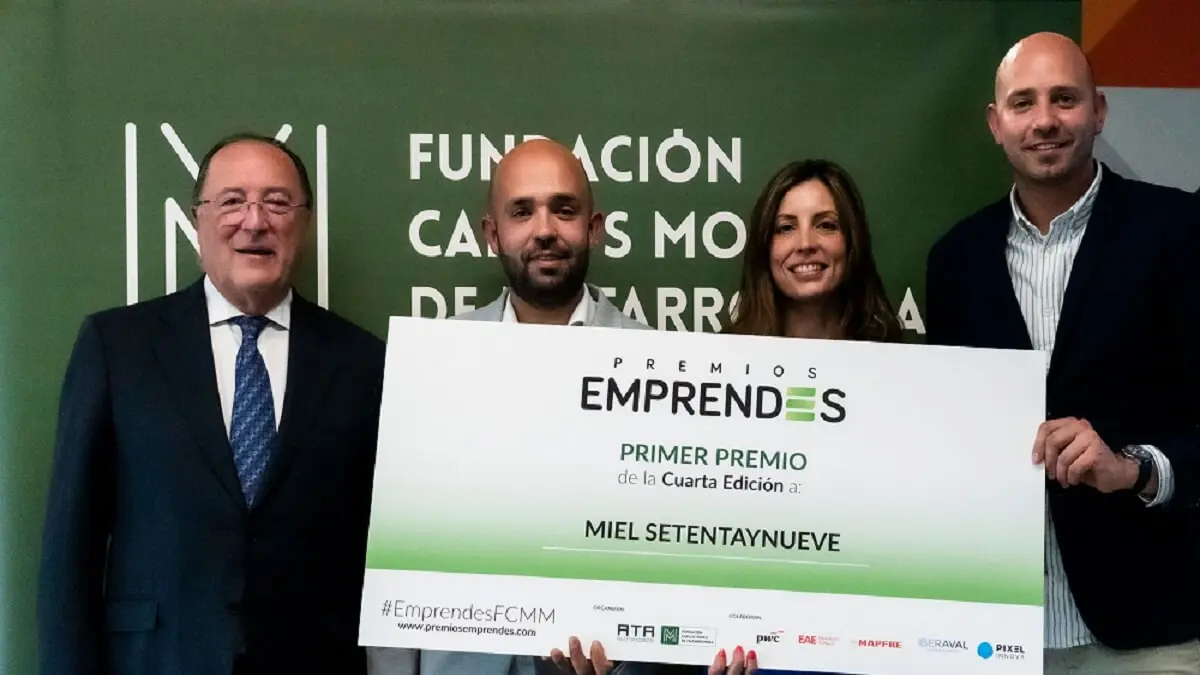 Ganadores de los Premios EmprendES