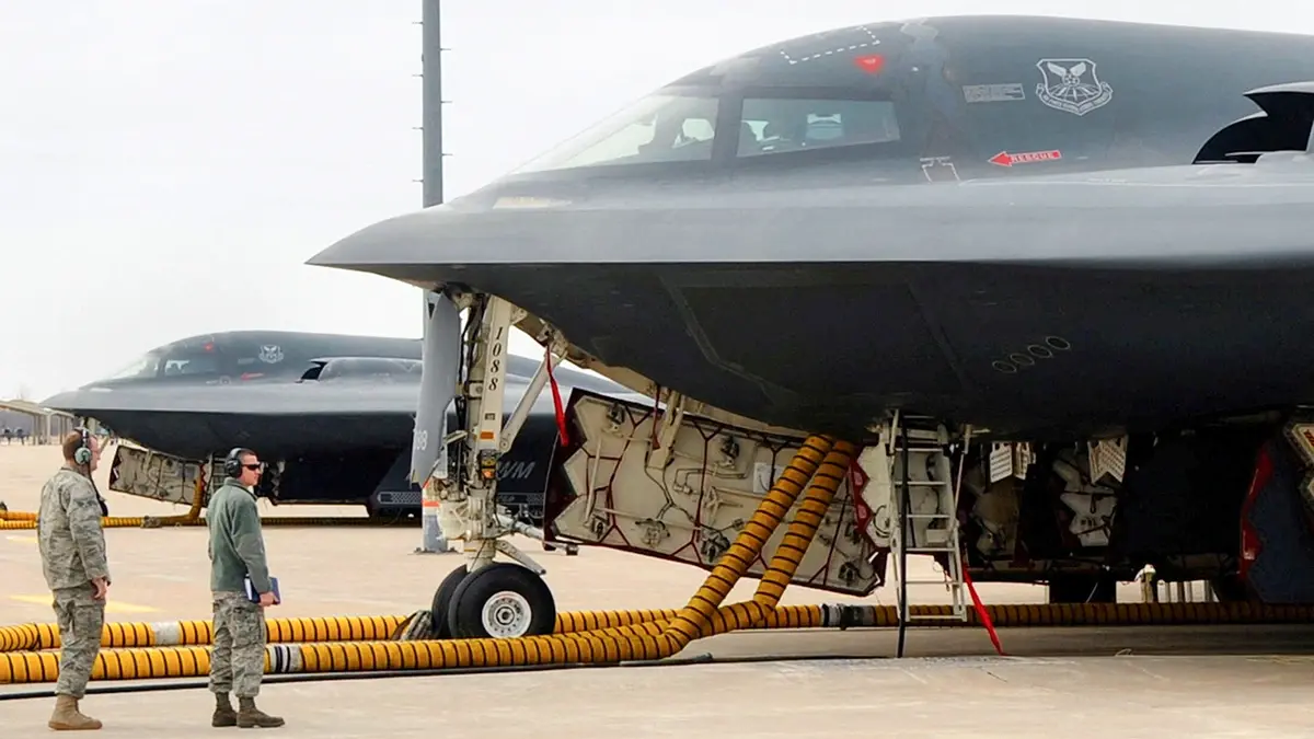 <p>Siete bombarderos furtivos fueron utilizados en el ataque estadounidense contra los sitios nucleares iraníes, que aparentemente vieron poca respuesta por parte del Ejército de Irán - PHOTO/REUTERS/Fuerza Aérea de EE. UU./Aviador superior Kenny Holston </p>