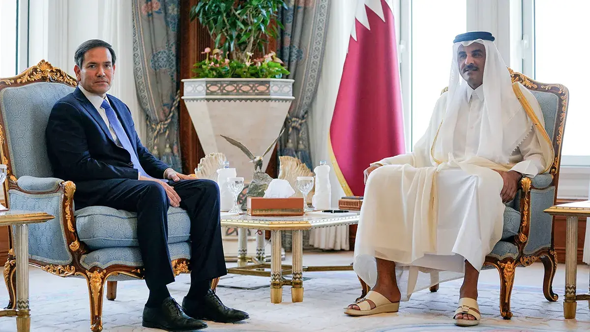 <p>El Secretario de Estado de EE.UU., Marco Rubio, se re&uacute;ne con el Emir Sheikh Tamim bin Hamad Al Thani de Qatar en Amiri Diwan, en Doha, Qatar, el 16 de septiembre de 2025 - REUTERS/ NATHAN HOWARD</p>
