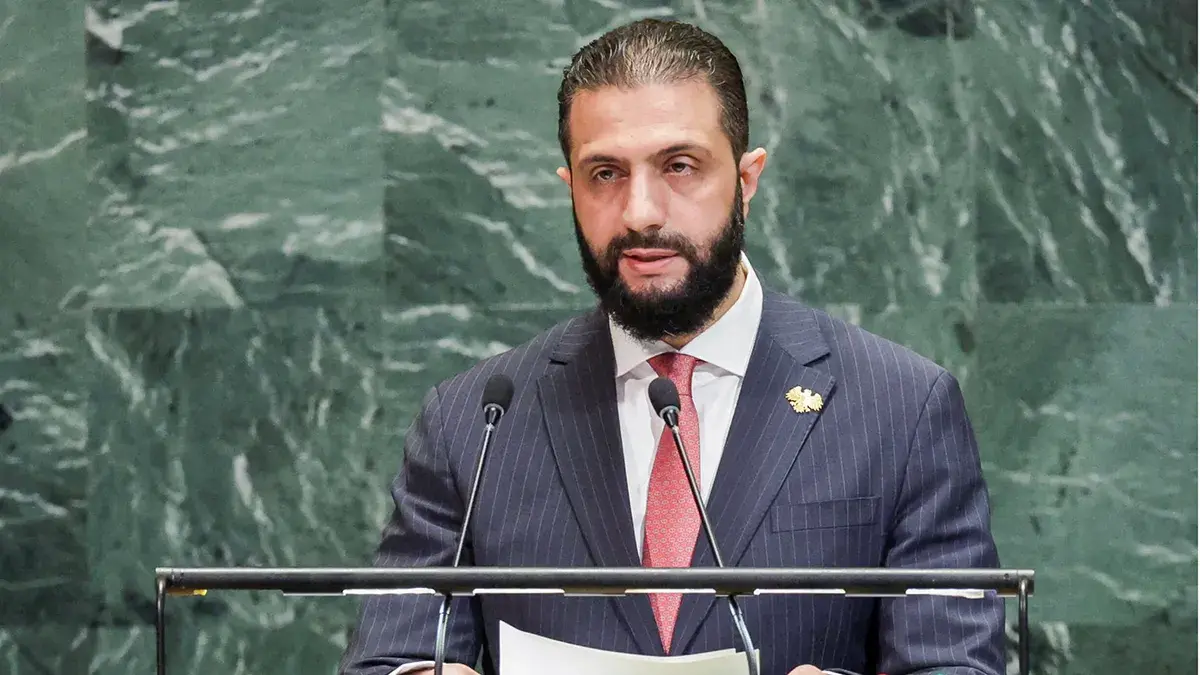 <p>El presidente sirio Ahmed al-Sharaa se dirige a la 80.&ordf; Asamblea General de las Naciones Unidas en la sede de la ONU en Nueva York, EE. UU., el 24 de septiembre de 2025 - REUTERS/ JEENAH MOON</p>
