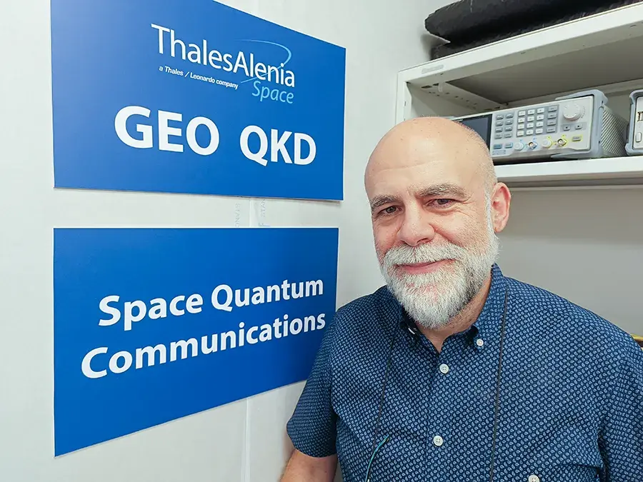 &Aacute;ngel &Aacute;lvaro, director t&eacute;cnico de GEO QKD en Thales Alenia Space Espa&ntilde;a, encabeza un selecto equipo que trabaja en blindar las comunicaciones seguras para anticiparse a la inminente llegada de la computaci&oacute;n cu&aacute;ntica -&nbsp;PHOTO/JPons