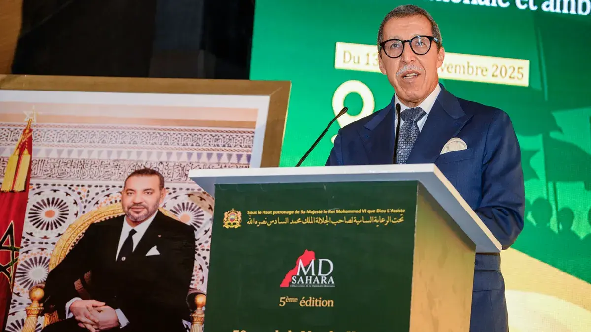 Omar Hilale, representante permanente de Marruecos ante la ONU, durante su intervenci&oacute;n en el Foro MD Sahara celebrado en la ciudad de Dajla, Marruecos