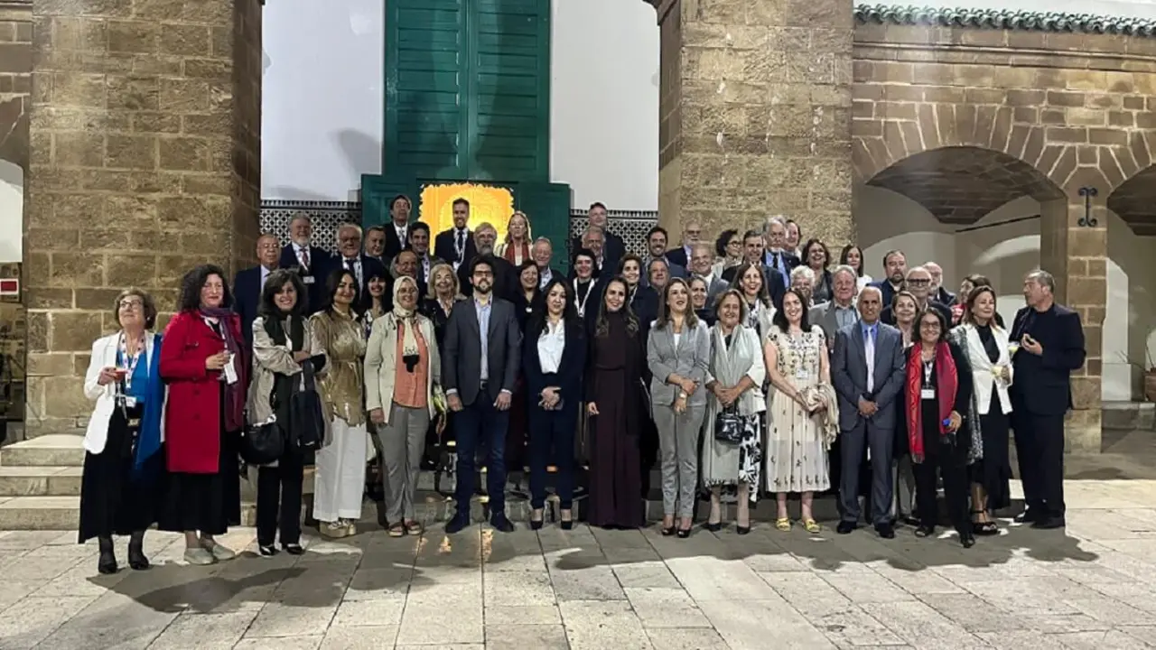 PHOTO/Centro Sefarad-Israel - La alcaldesa de Casablanca, Nabila Rmili, recibe a los participantes de la VI Cumbre Herencia