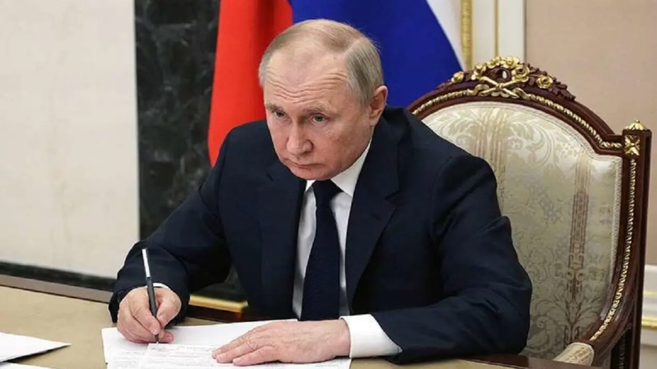 KREMLIN/MIKHAIL KLIMENTYEV - El presidente ruso, Vladímir Putin
