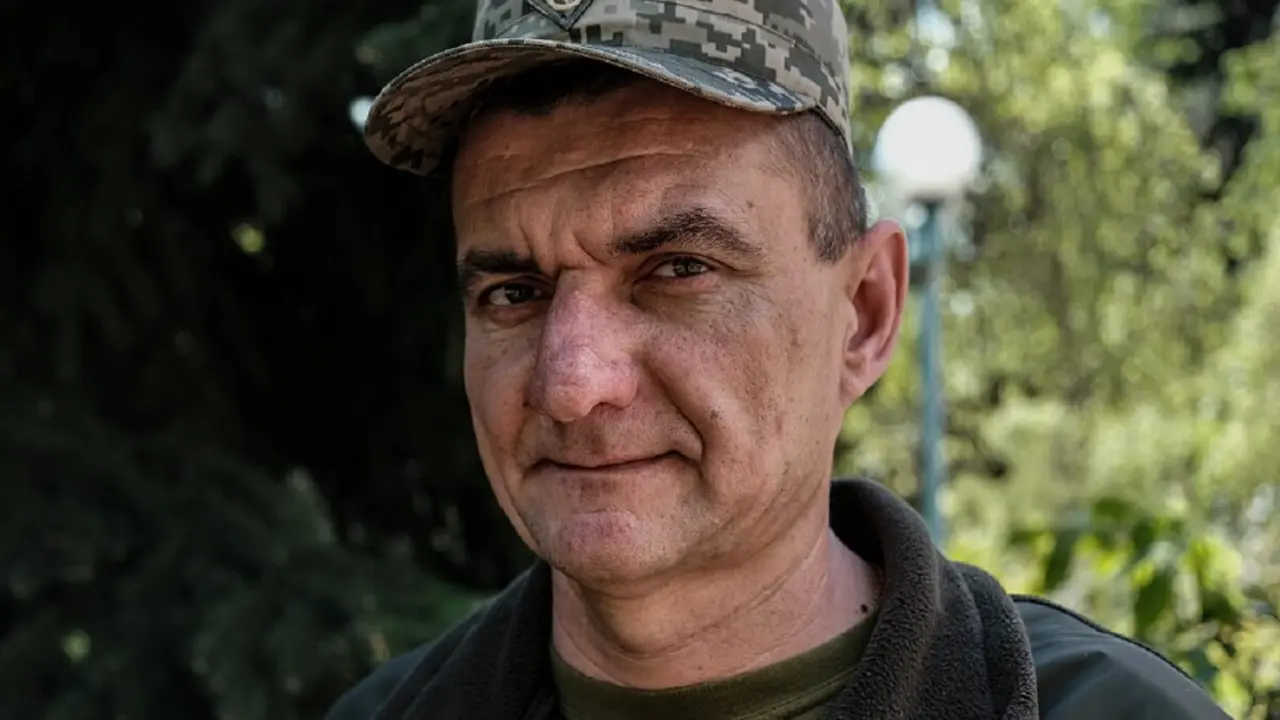 01_MARIA SENOVILLA_ portada_ El coronel Roman Kuzholni, segundo oficial al mando de la 23 Brigada Separada del Ejército de Ucrania