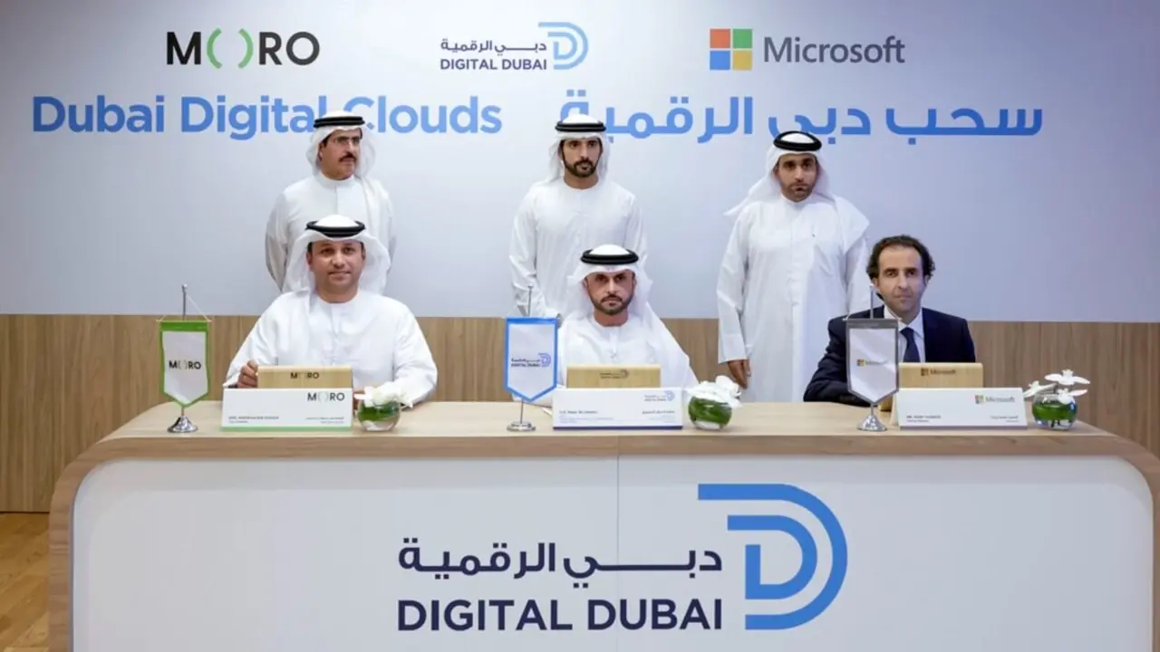 PHOTO/WAM – Lanzamiento del proyecto Dubai Digital Cloud en la sede de Digital Dubai