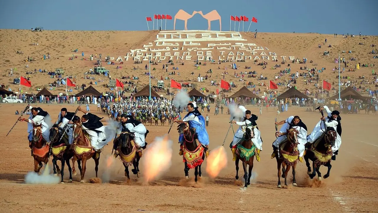FLICKR - Maxim Massalitin. Fantasía en el Tan-Tan Moussem, Marruecos, 2013