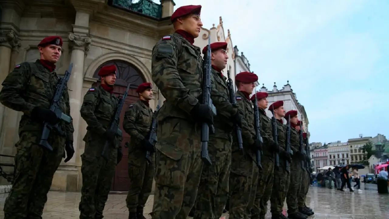 Photo by Klaudia Radecka/NurPhoto/NurPhoto vía AFP – Imagen del Ejército de Polonia