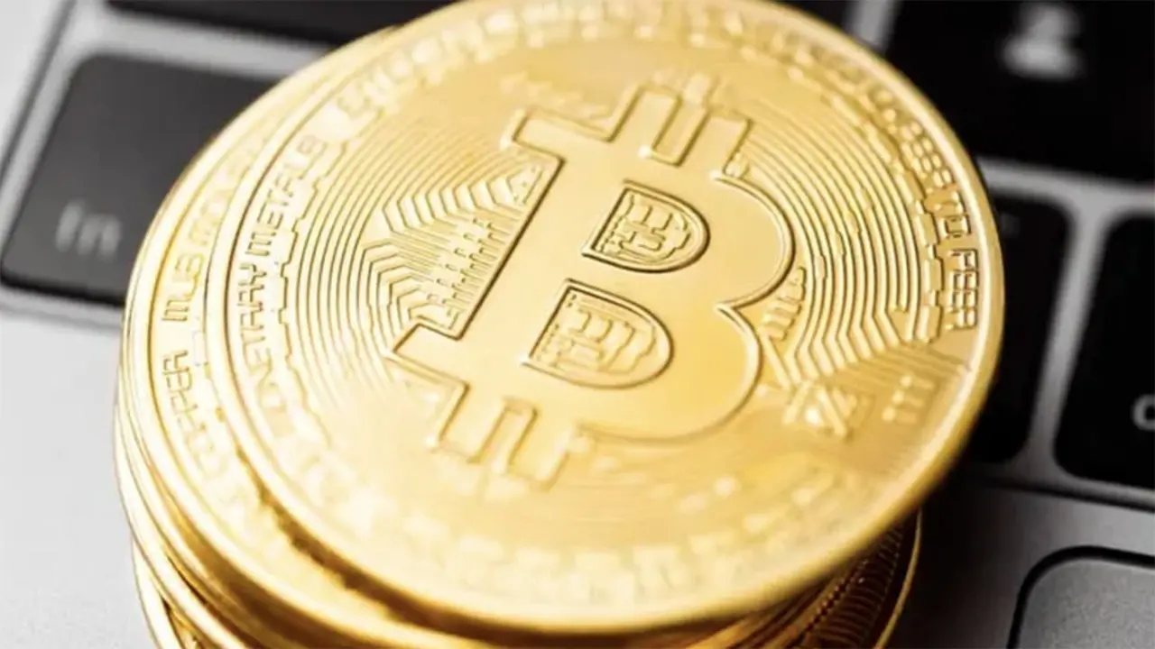 Bitcoin - PHOTO/FILE
