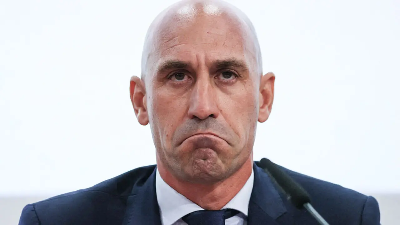 El expresidente de la Federación Española de fútbol, Luis Rubiales - REUTERS/DENIS BALIBOUSE