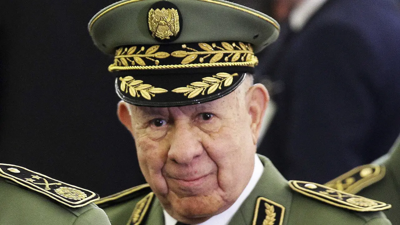 El general argelino Said Chengriha - AP/FATEH GUIDOUM