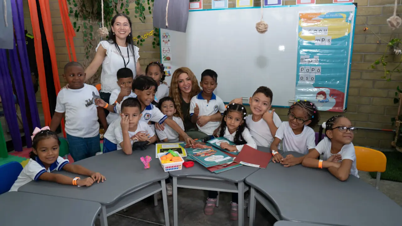 Shakira-ha-inaugurado-una-nueva-escuela-Pies-Descalzos-en-Barranquilla