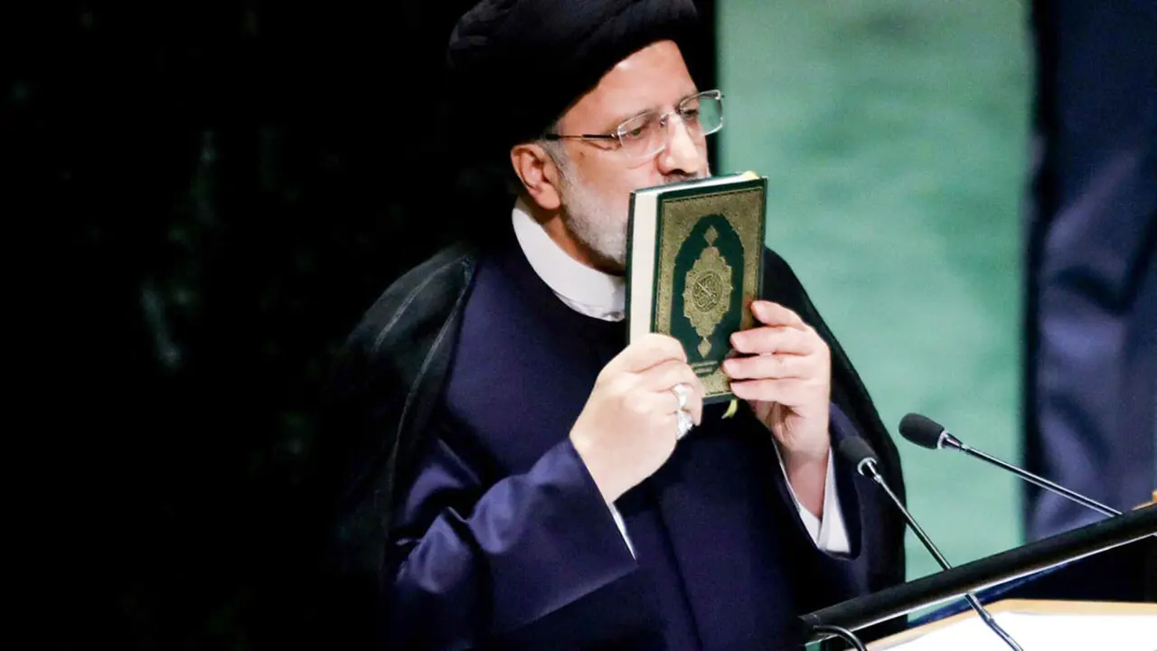 El presidente iraní, Ebrahim Raisi, se dirige a la 78.ª Asamblea General de las Naciones Unidas en la sede de la ONU en la ciudad de Nueva York el 19 de septiembre de 2023 - AFP/LEONARDO MUÑOZ