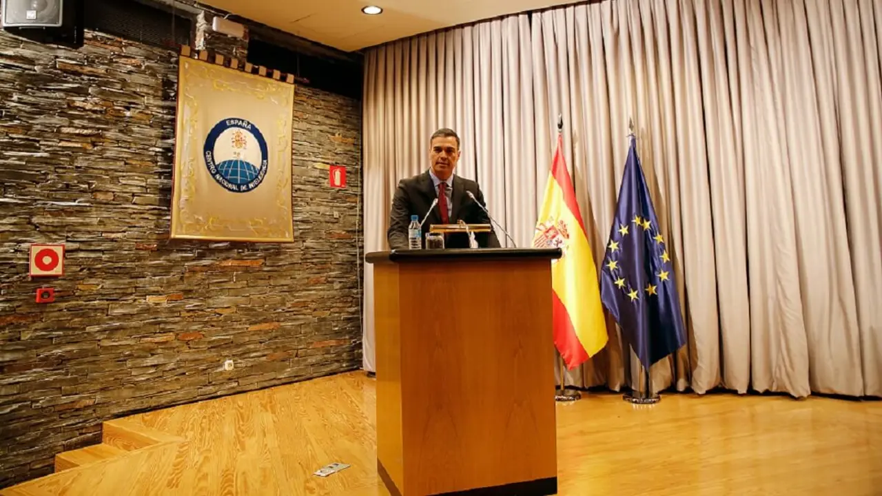 PHOTO/Pool Moncloa/CNI - Los agentes de los Servicios de Inteligencia extranjeros asentados en España buscan material que pueda poner en riesgo los intereses de sus naciones. Sánchez visitó oficialmente el CNI en enero de 2019